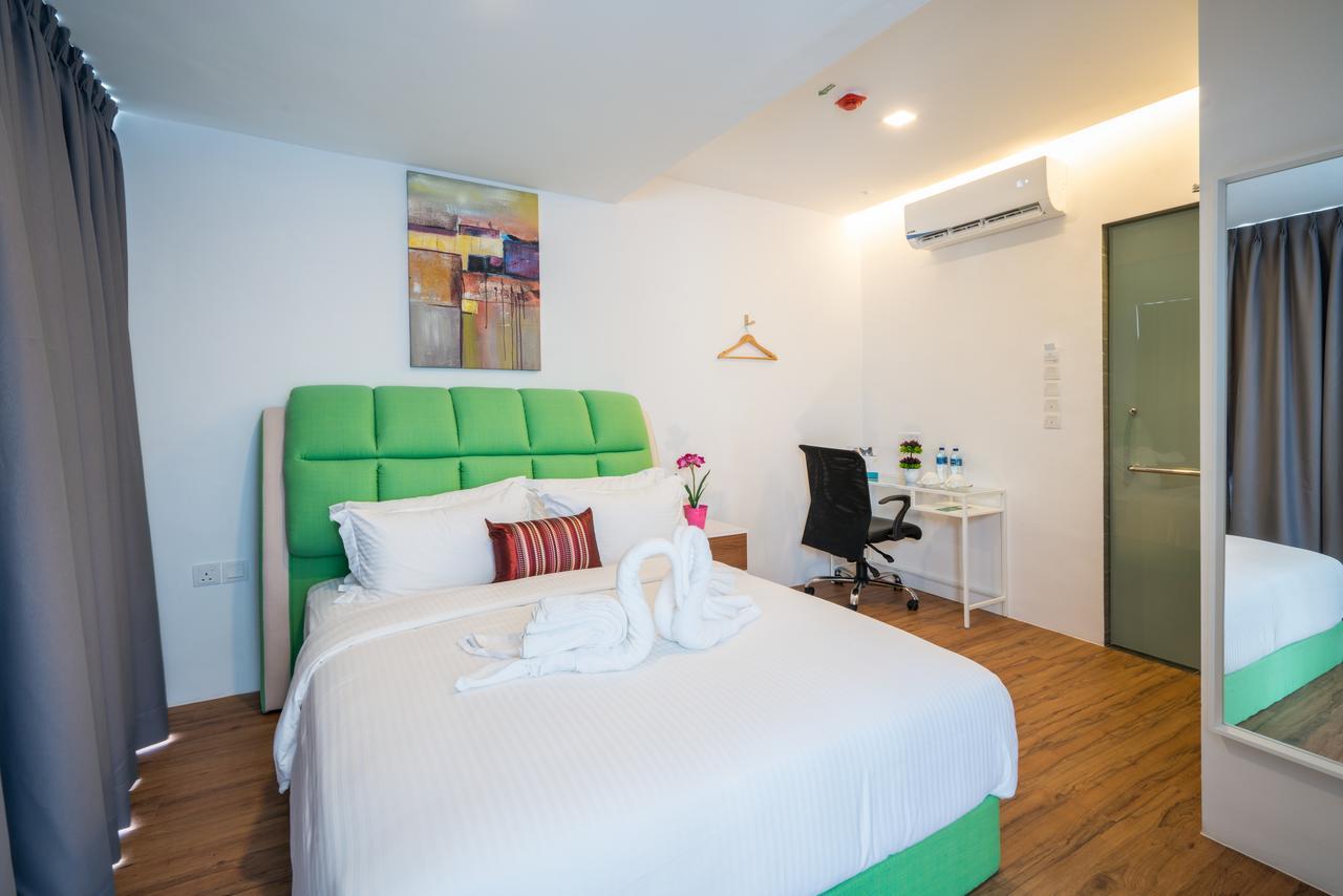 My Sj Hotel Субанг Джая Екстериор снимка